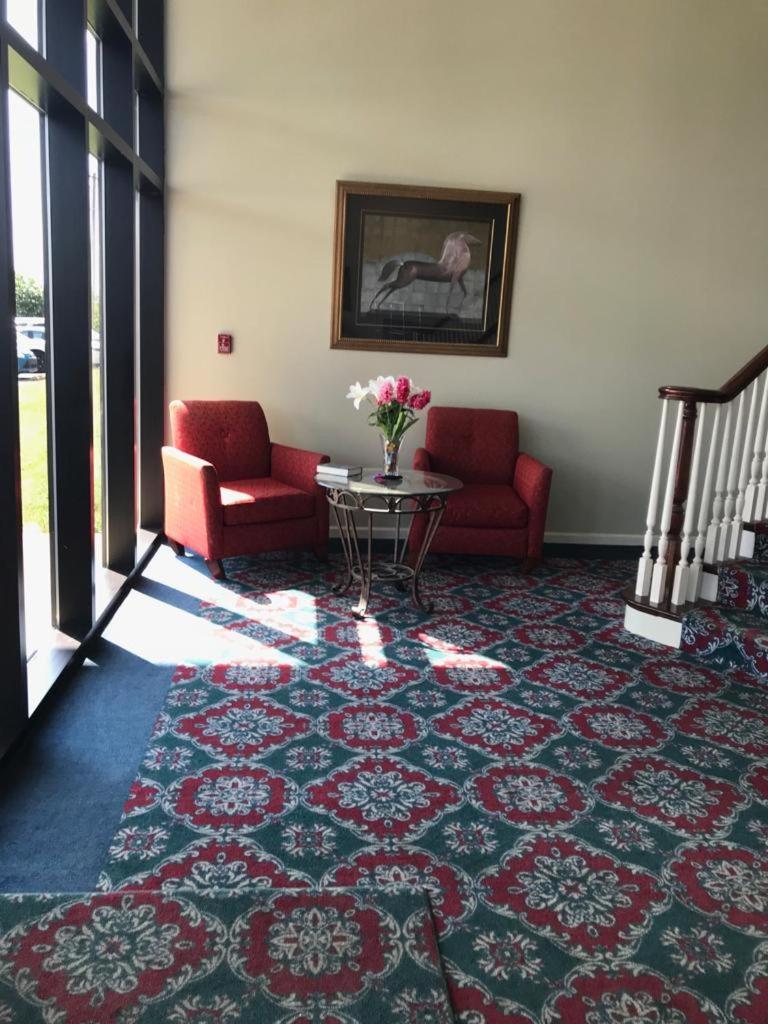 Cci Express Inn Central City エクステリア 写真